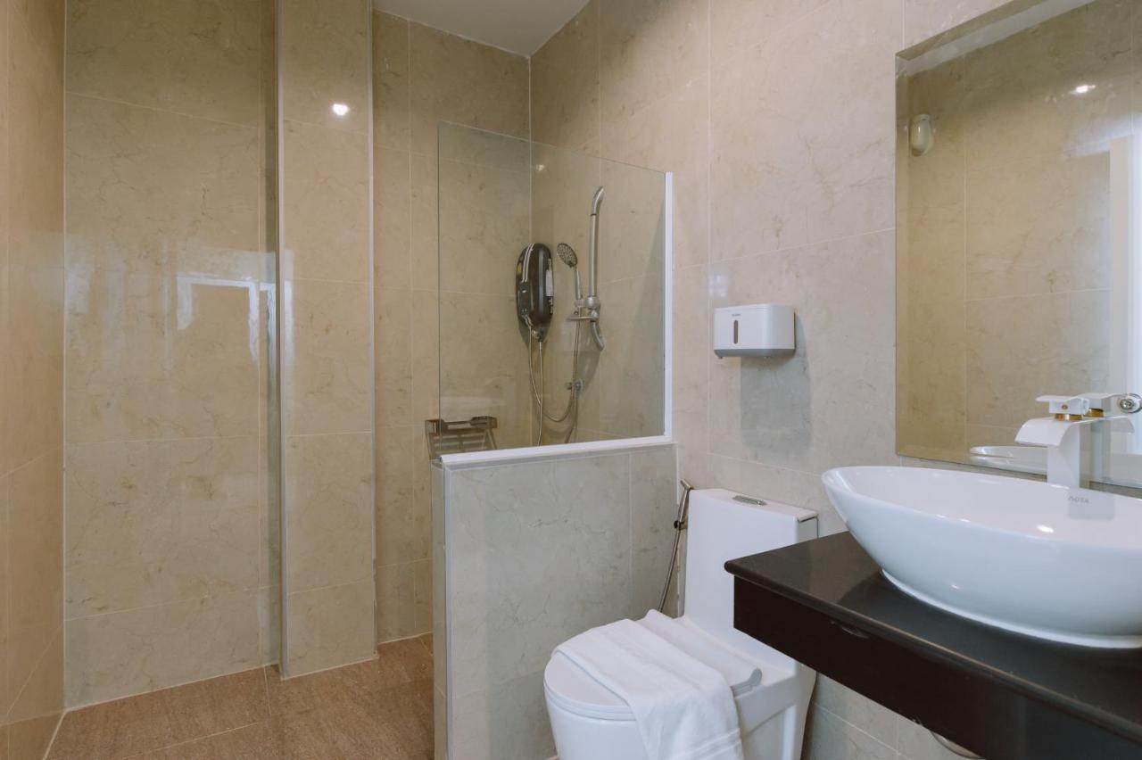 The Cape Hotel أودون ثاني المظهر الخارجي الصورة