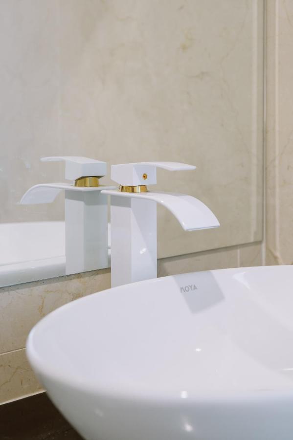 The Cape Hotel أودون ثاني المظهر الخارجي الصورة